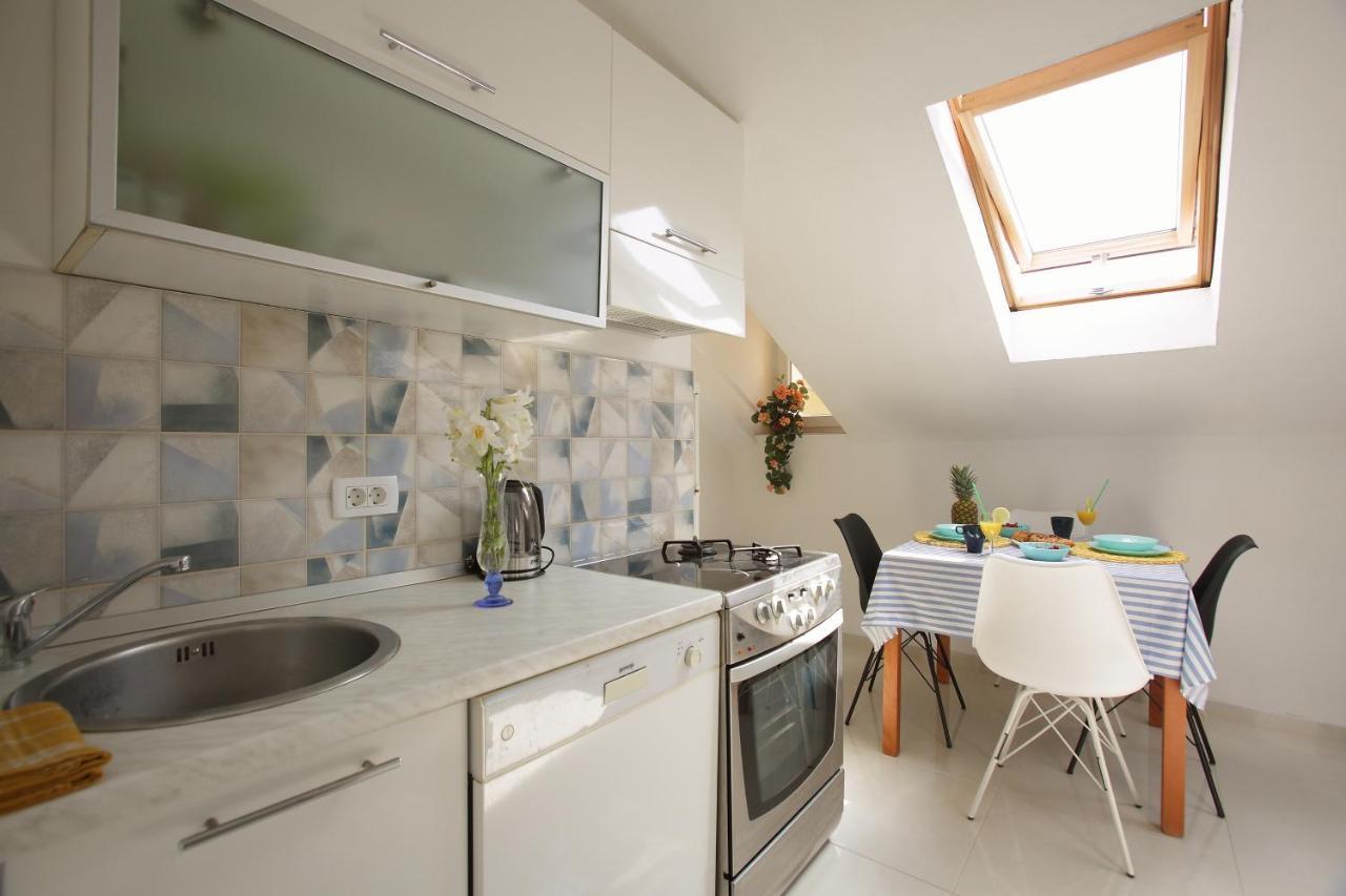 Center Lucia -split Center- 7 Guests *