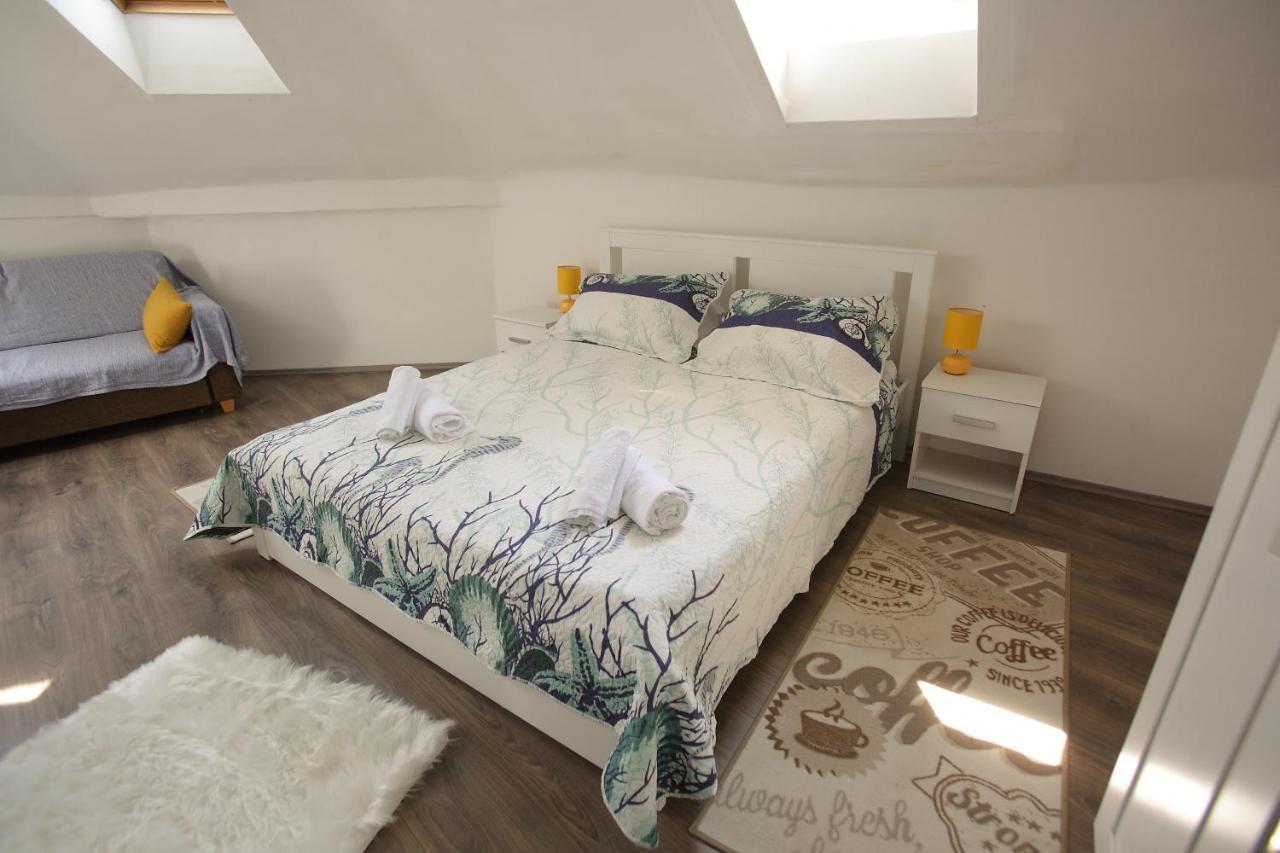 Apartament Center Lucia -split Center- 7 Guests