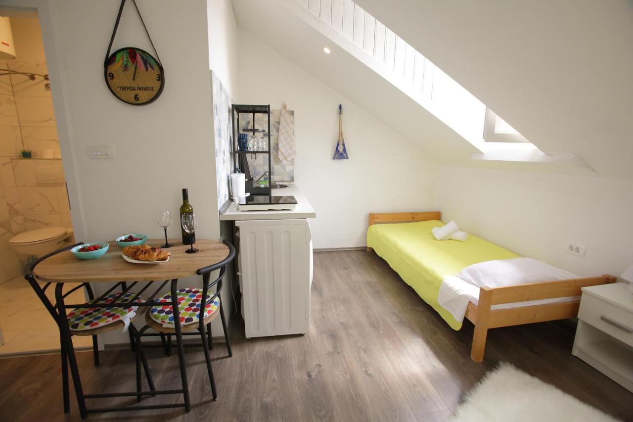 Center Lucia -split Center- 7 Guests Apartament Split